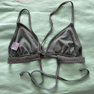 Green target bathing suit size medium in women’s